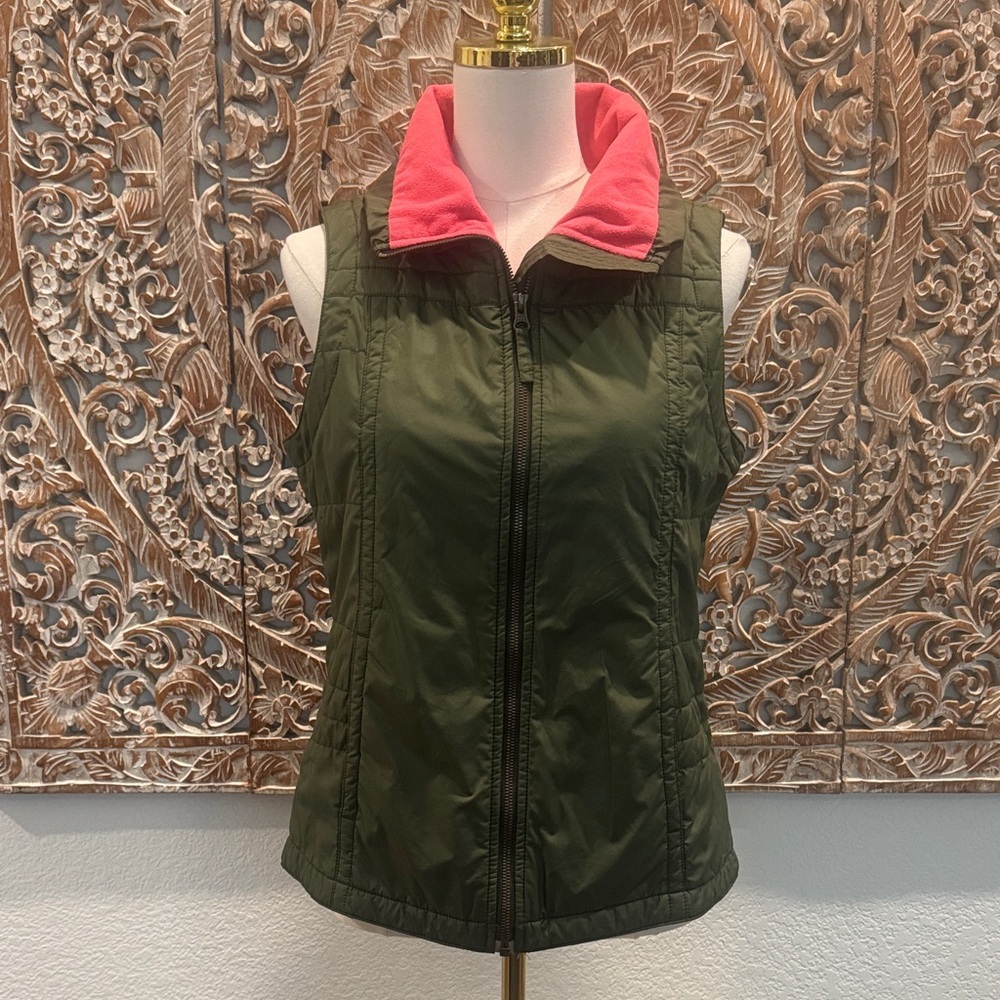 Columbia Woman’s Pink Fleece Lined Olive Green Zip Front Vest